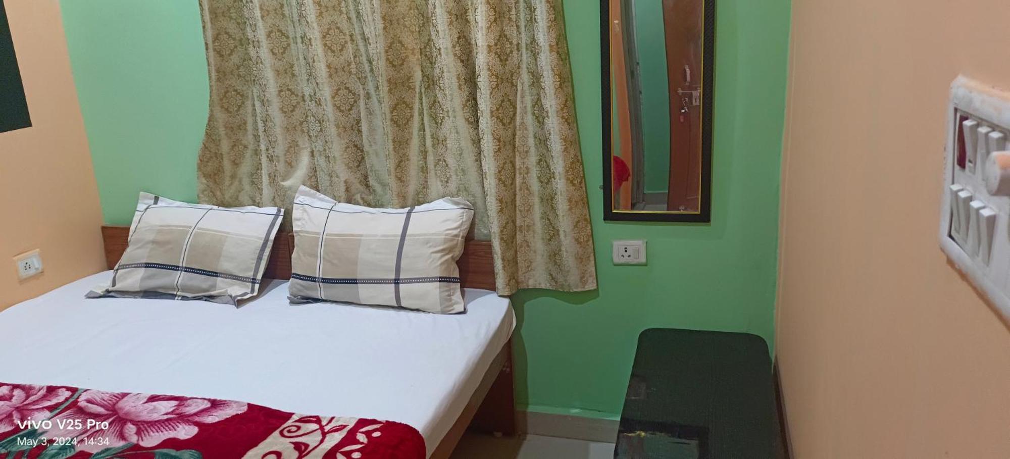 Lord Shiva Paying Guest House Varanasi Eksteriør billede
